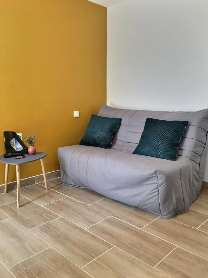 איסטרס Bleu Lavande - Coquet Appartement Ambiance Village מראה חיצוני תמונה